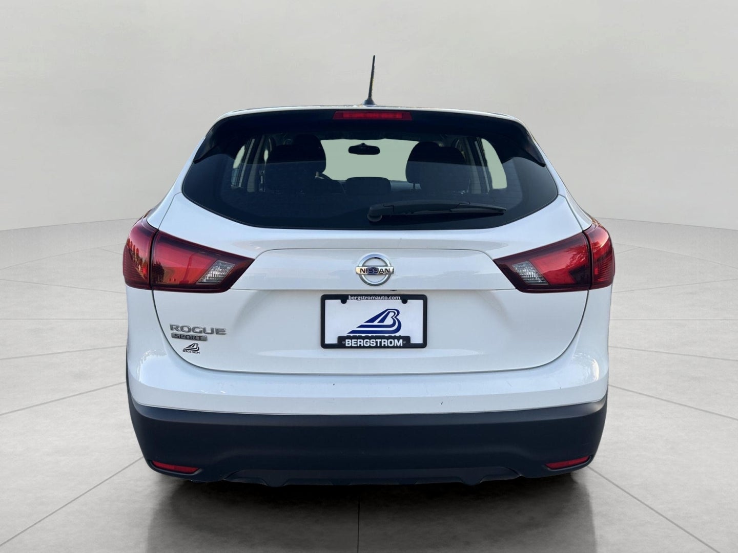 2018 Nissan Rogue Sport FWD S