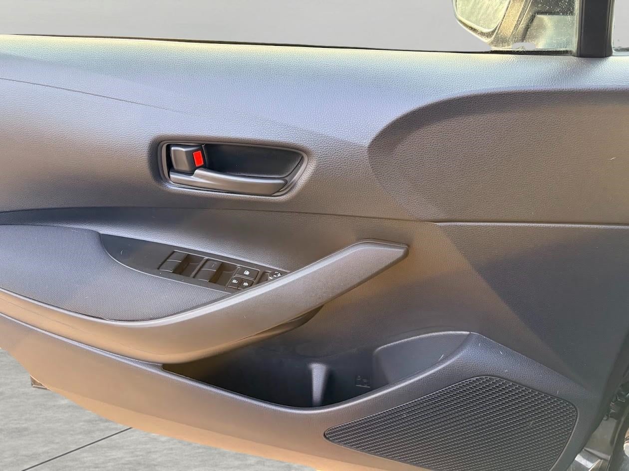 2022 Toyota Corolla LE CVT