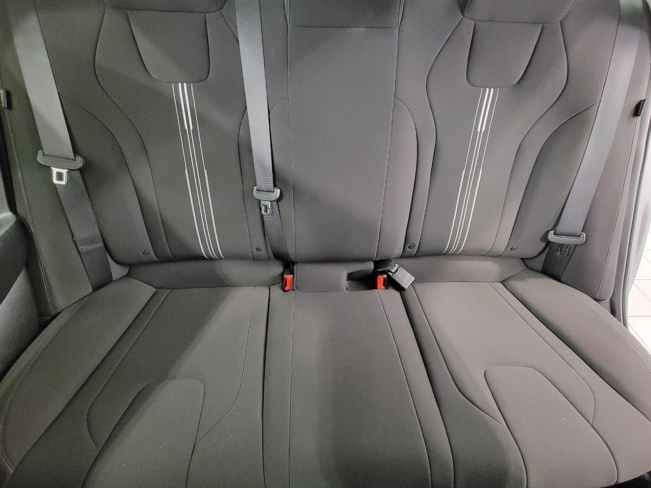 2024 Hyundai Elantra SEL IVT