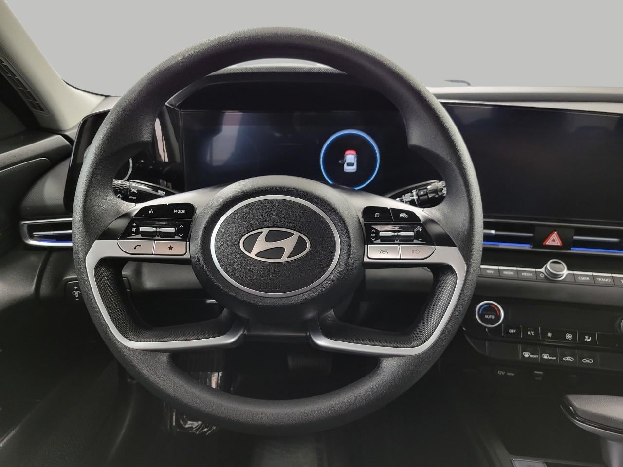 2024 Hyundai Elantra SEL IVT