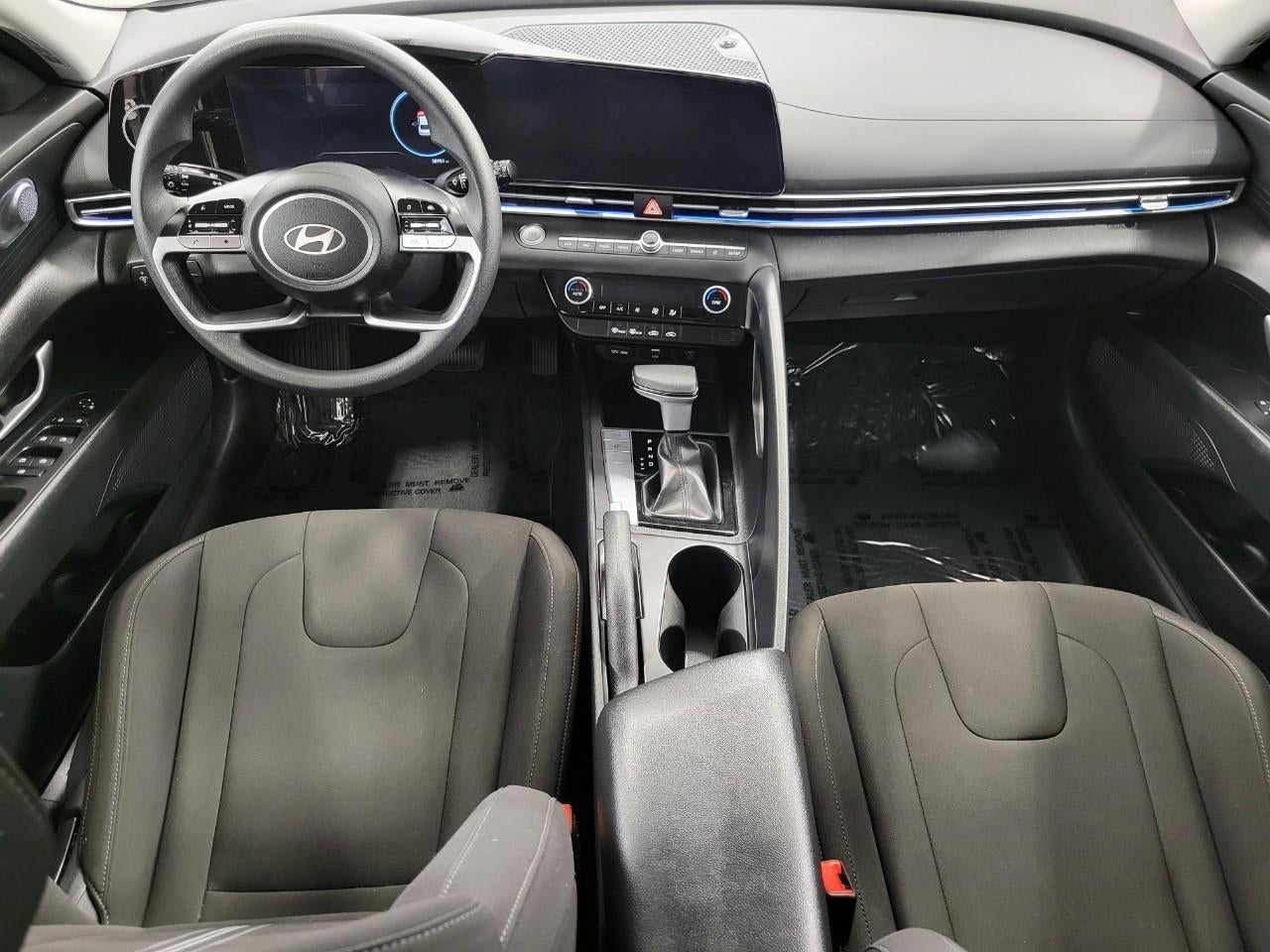 2024 Hyundai Elantra SEL IVT