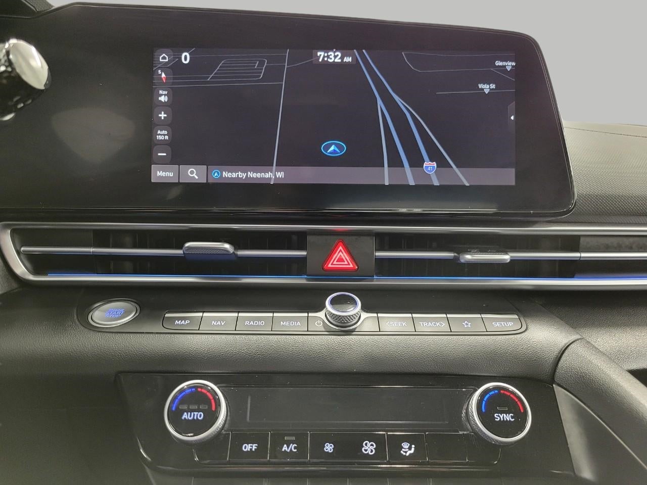 2024 Hyundai Elantra SEL IVT