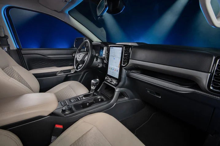 2025 Ford Ranger front interior